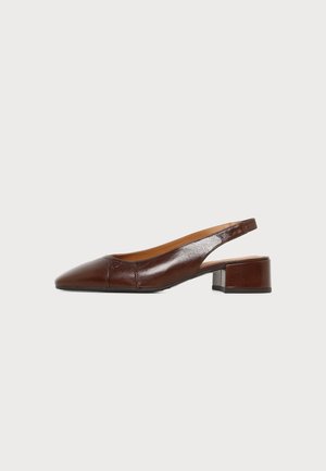 Billi Bi Tacones - castagna athene