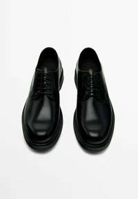 derbies massimo dutti