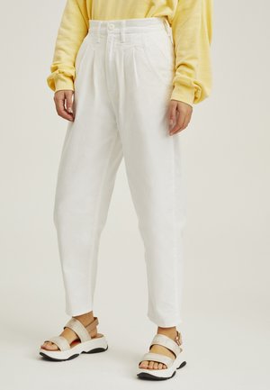 Jean boyfriend - off-white