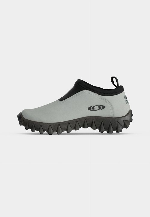 Salomon SNOWCLOG UNISEX - Slip-ons - pearl blue/black — photo 2