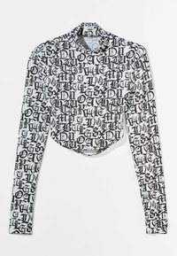 Dlouhý rukáv crop top vyrobený z látky s černobílým tiskem po celém povrchu znázorňujícím různé písmena se serifem. Vysoký výstřih a přiléhavý střih.