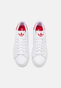 adidas Originals STAN SMITH UNISEX - Sapatilhas - footwear white/better scarlet