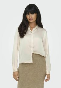 FIFI L/S SHORT AOP  - Hemdbluse - sandshell