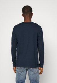 Jack & Jones JORAZAN TEE CREW NECK - Camisola de manga comprida - navy blazer