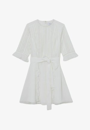 Weißes kurzes Kleid mit Spitzenmuster, halblangen Ärmeln mit Rüschen, rundem Ausschnitt, vorderen Falten und einem gebundenen Taillengürtel.