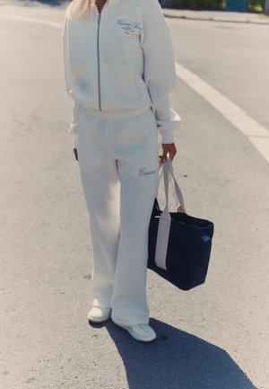 Caspara, W. RACQUET CLUB SL PANTS - Træningsbukser - white