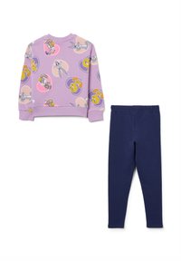 Sweatshirt lungo viola a maniche lunghe con stampe di Bugs Bunny e Tweety abbinato a leggings blu navy semplici per bambini.