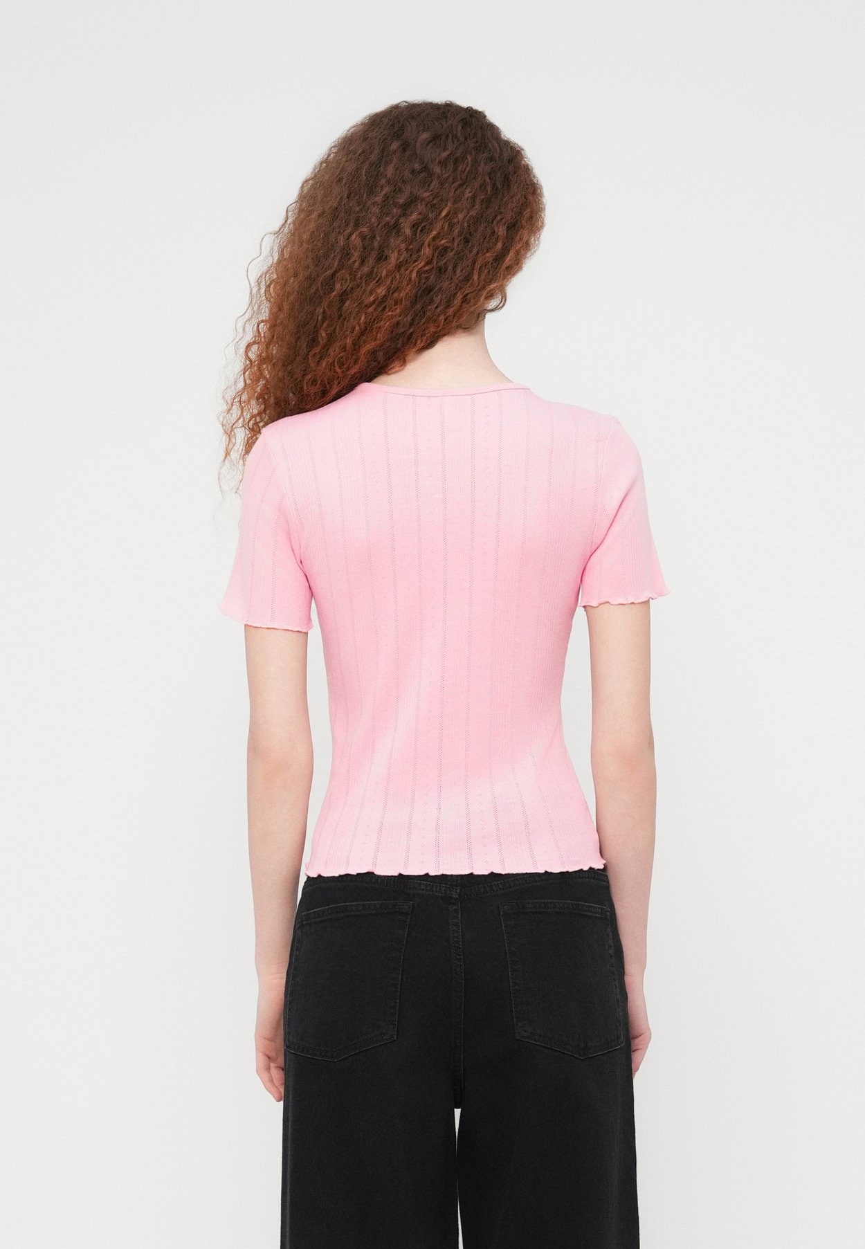 ONLTENNA O NECK