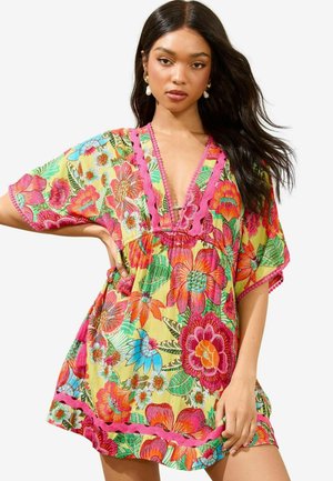 REGULAR FIT - Vapaa-ajan mekko - pink floral