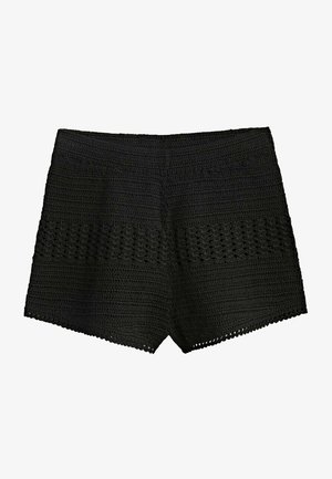 Czarne szydełkowane szorty z teksturowanym wzorem, falbaniastymi brzegami oraz dopasowanym krojem i szerokim pasem.