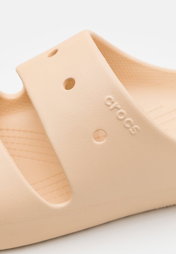 CLASSIC V2 UNISEX - Pool slides - shitake2