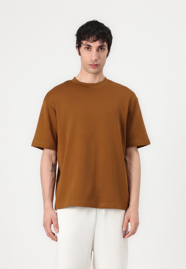 SLH LOOSE OSCAR O NECK TEE - Basic T-shirt - monks robe