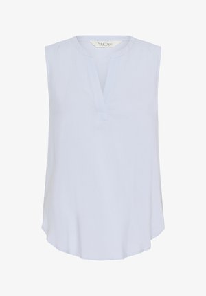 Világoskék ujjatlan blúz V-nyakkivágással és ívelt szegéllyel. Simaságú anyagból készült, a nyakkivágásnál minimális varrási részletekkel.