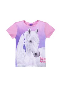 T-shirt rosa e viola con un grande grafico di un cavallo bianco, con un bandana blu e "Miss Melody" in testo scintillante rosa.