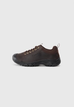 TARGHEE IV - Sneakersy niskie