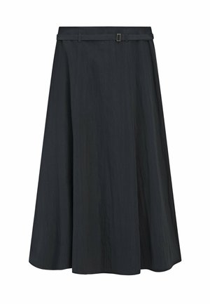 Zwarte midi-rok met subtiele plooien en een bijpassende riem met een kleine rechthoekige gesp.