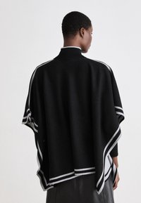 BOSS LALENA PONCHO - Capa - black