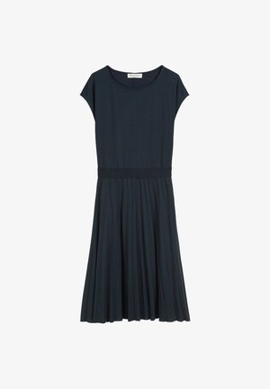 Donkerblauwe jurk met een ronde hals, korte mouwen, een aansluitende taille en een geplooide rok. Gemaakt van zachte, lichtgewicht stof.