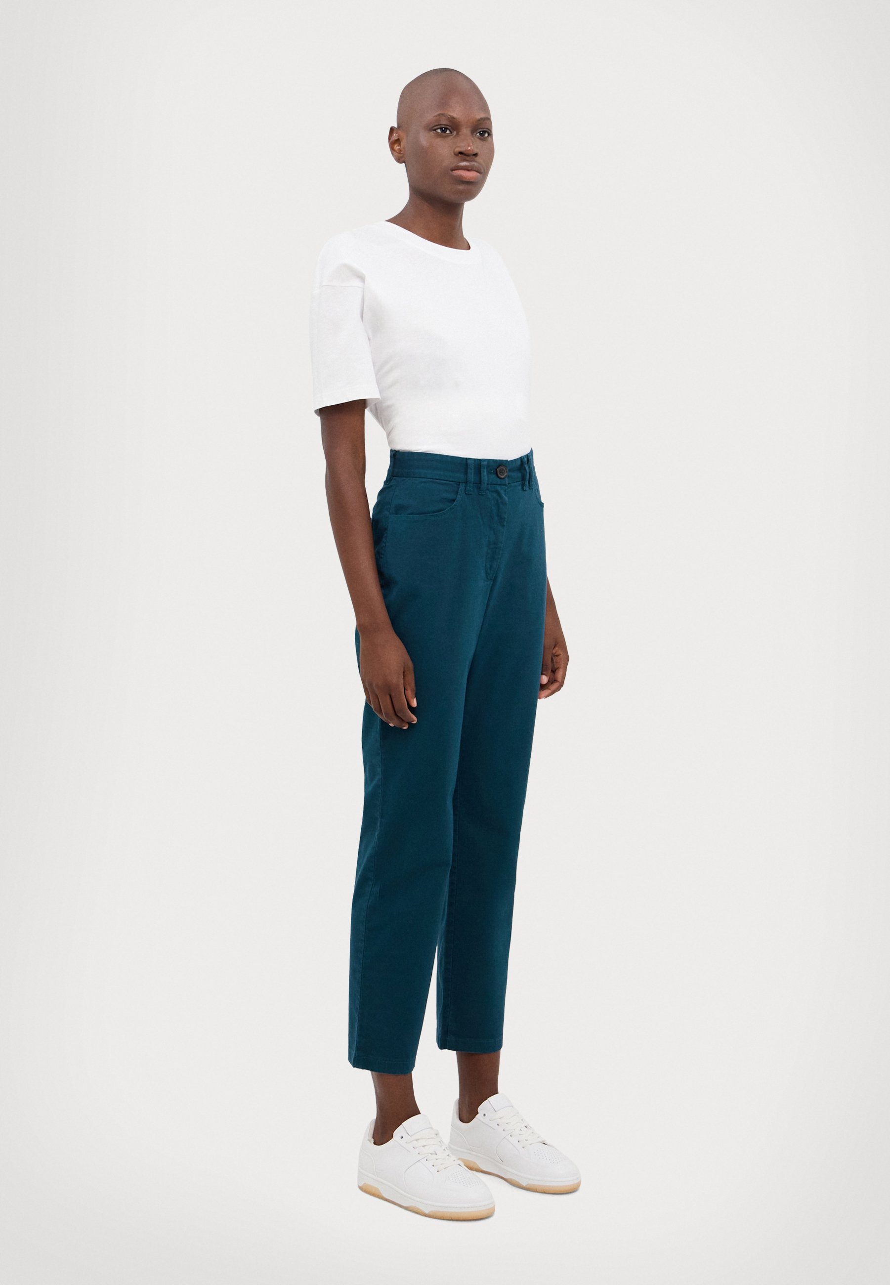 パンツ PAUL SMITH Women Straight Pants W2R312TM21404LT Blue 26599595_56228315_600.jpg