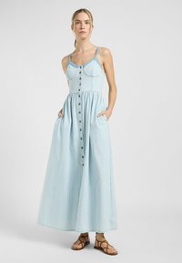 SLEEVELESS  - Robe longue - quick change