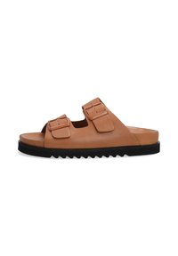 Brune lædersandal med to justerbare spænder, rund tå og sort struktureret sål.