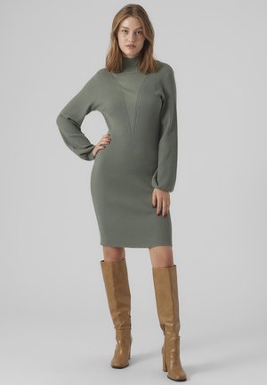 VMRAINA HIGHNECK ABOVE KNEE DRESS  - Stickad klänning - laurel wreath