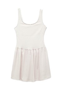 Vestido sin mangas de color rosa claro con un cuerpo ajustado y falda acampanada, que presenta un patrón de cuadros y un pequeño lazo en la parte posterior.