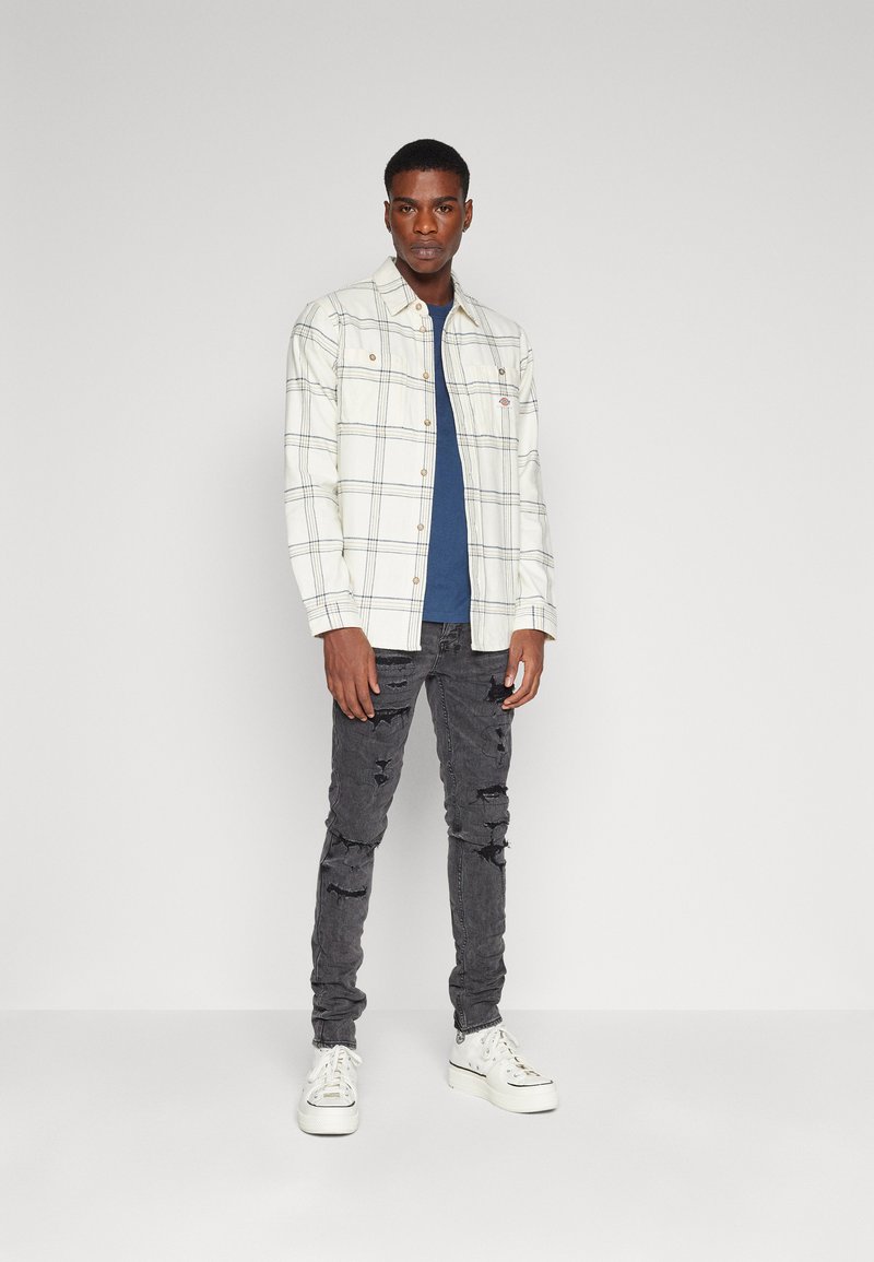 Ksubi VAN WINKLE DYNAMITE TRASH UNISEX - Jean slim - black