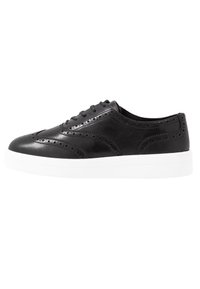 Clarks Zapatos con cordones - black
