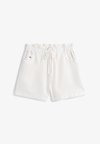 LINEN BLEND FIVE-POCKET SHORTS - Σορτς - ecru
