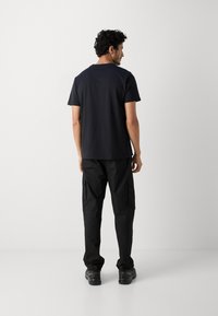 Antony Morato REGULAR FIT WITH FLOCK AND MATT LOGO - Camiseta estampada - ink blue