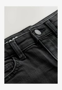 Geselecteerd, washed black