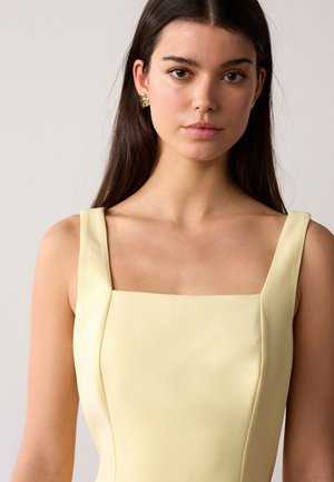 Next, REGULAR FIT - CINCHED WAIST MINI OCCASION - Robe de jour - yellow