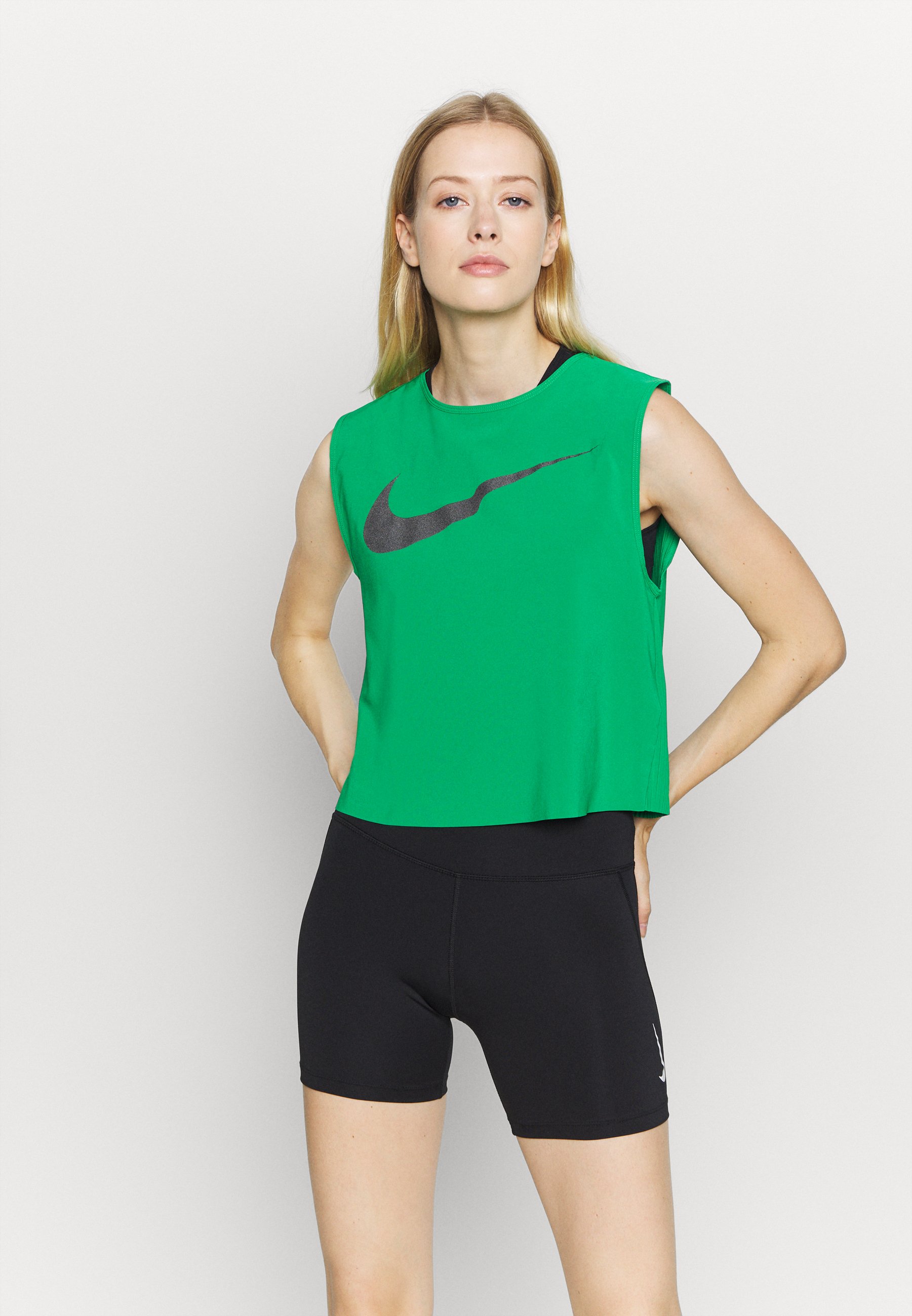 nike run tank