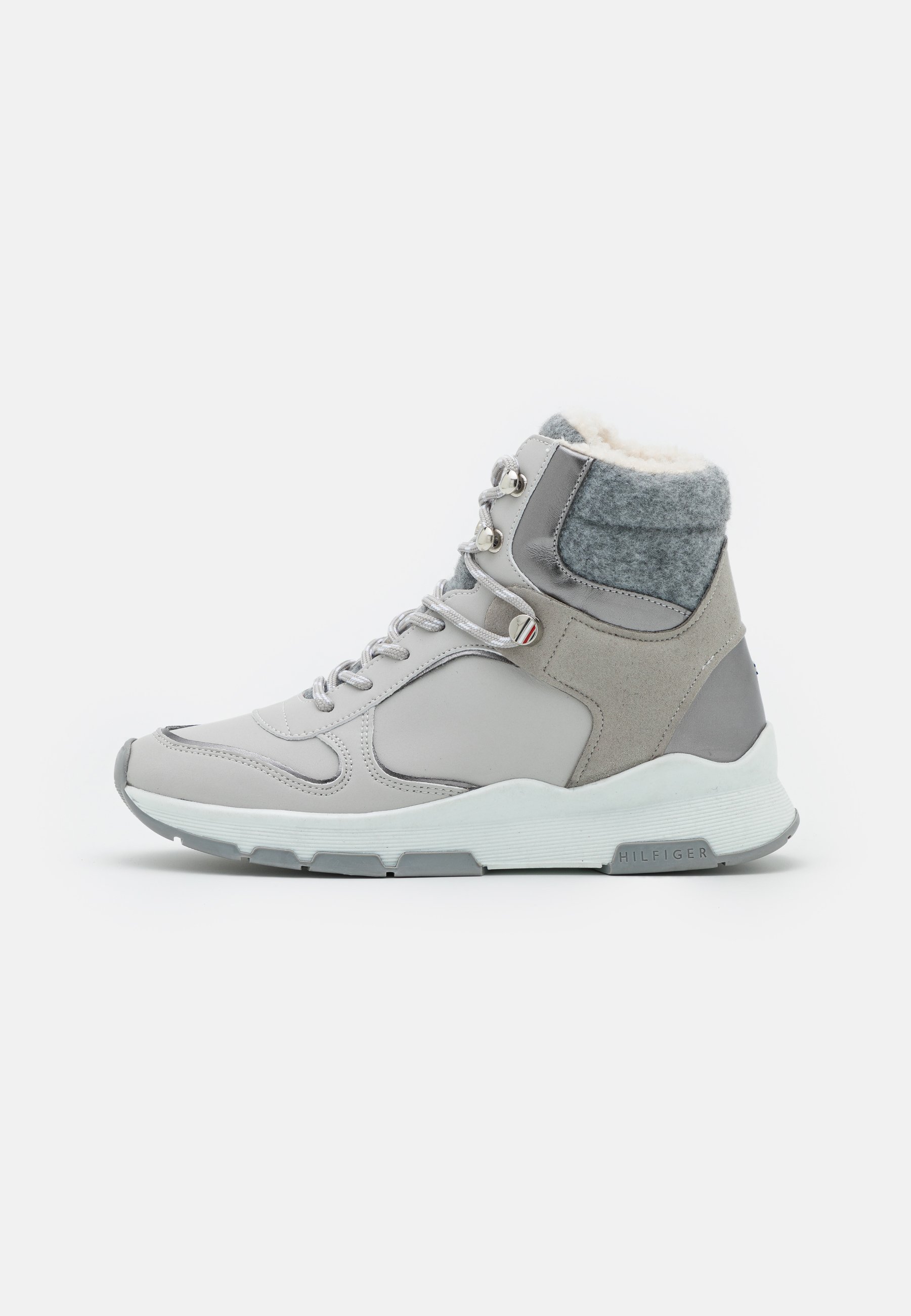 Tommy Hilfiger - Outdoor Mixed Texture Boots - Women - Grey - UK5
