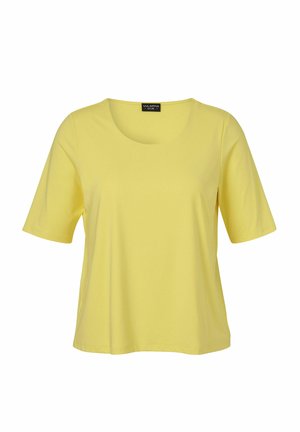 Gelbes Kurzarmshirt mit Rundhalsausschnitt, entspannter Passform und glattem Stoff, mit der Aufschrift "VIA APPIA DOE" am hinteren Kragen.