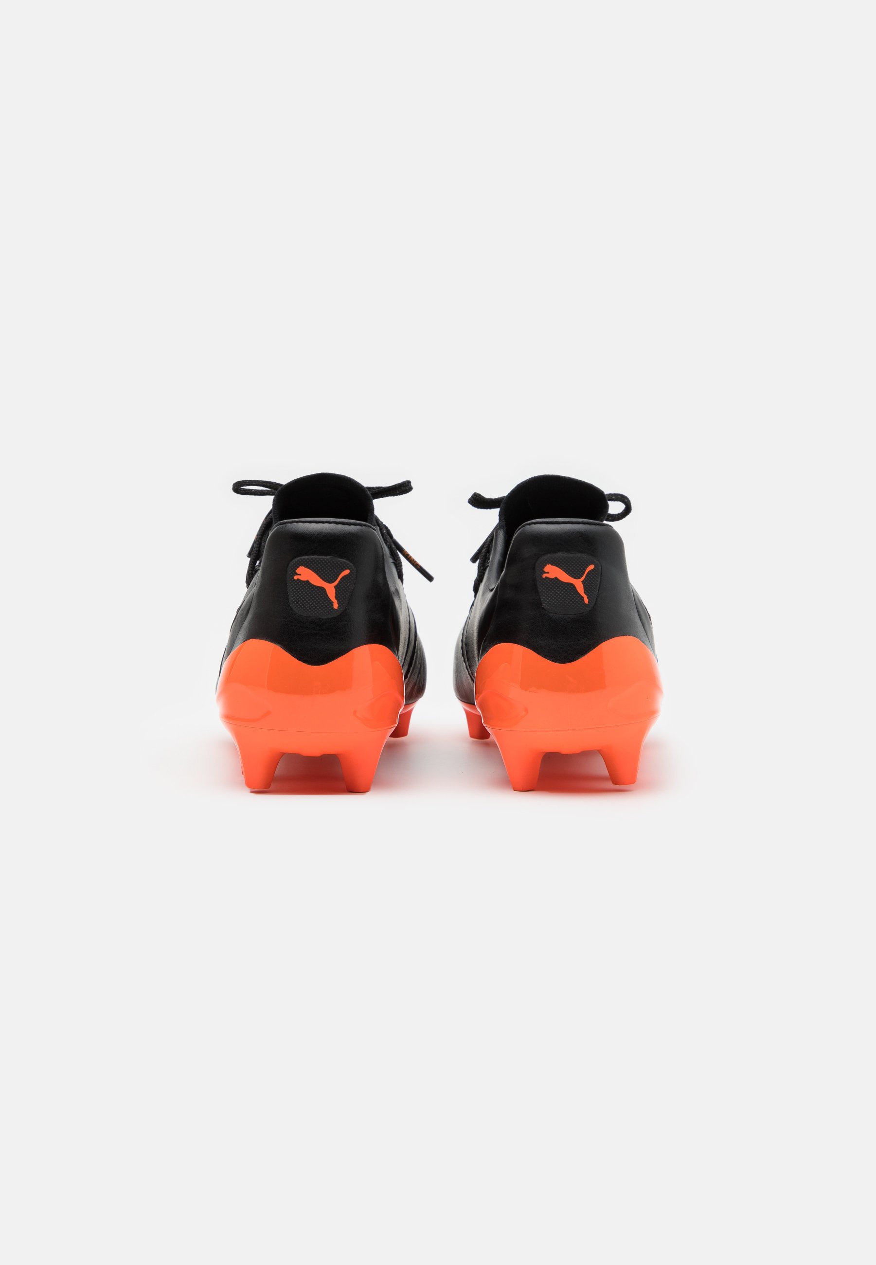 crampon puma king