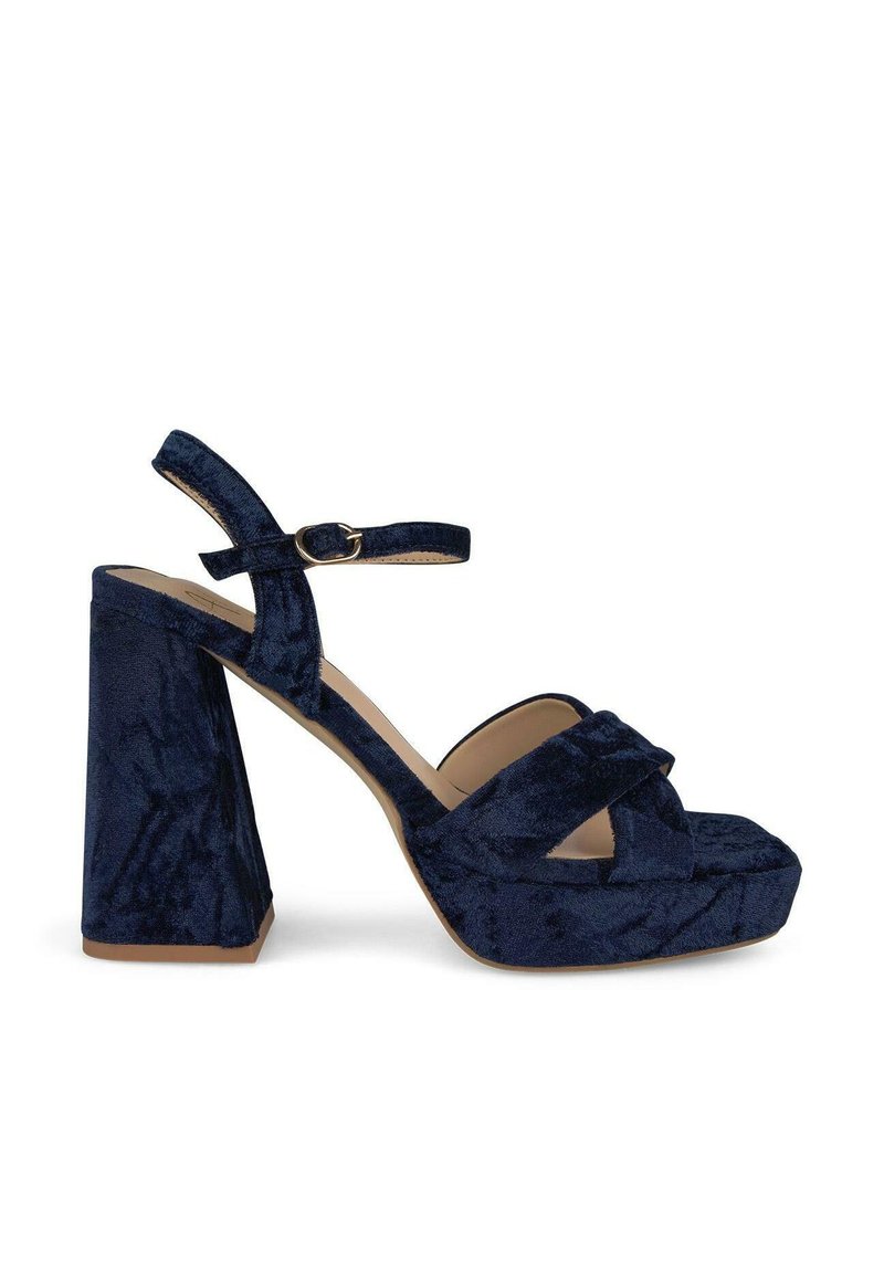 Zapatos Alma En Pena Mujer Alma En Pena PLANO FLOR EN PUNTERA