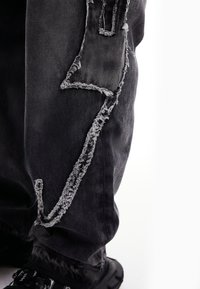 FAVELA Löst sittande jeans - black denim