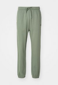 CLASSIC SWEATPANTS - Παντελόνι φόρμας - agave green