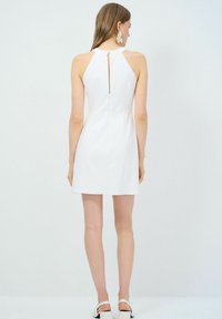 adL EMBROIDERED DETAILED HALTER NECK - Cocktailjurk - ecru