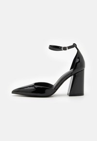 High Heel Pumps - black