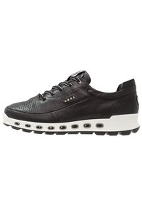ECCO Kävelykengät - black