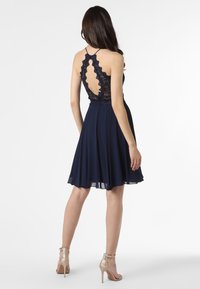 Marie Lund ABEND - Cocktailjurk - marine