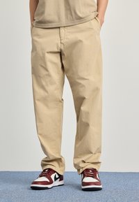 Carhartt WIP - CALDER PANT - Bukser - beige Miniaturebillede 1