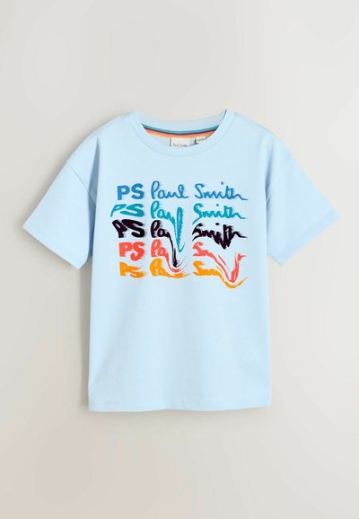 Svetlomodré bavlnené tričko s pestrofarebnými textovými grafikami rôznych štýlov s nápisom "PS Paul Smith." Krátke rukávy a kruhový výstrih.