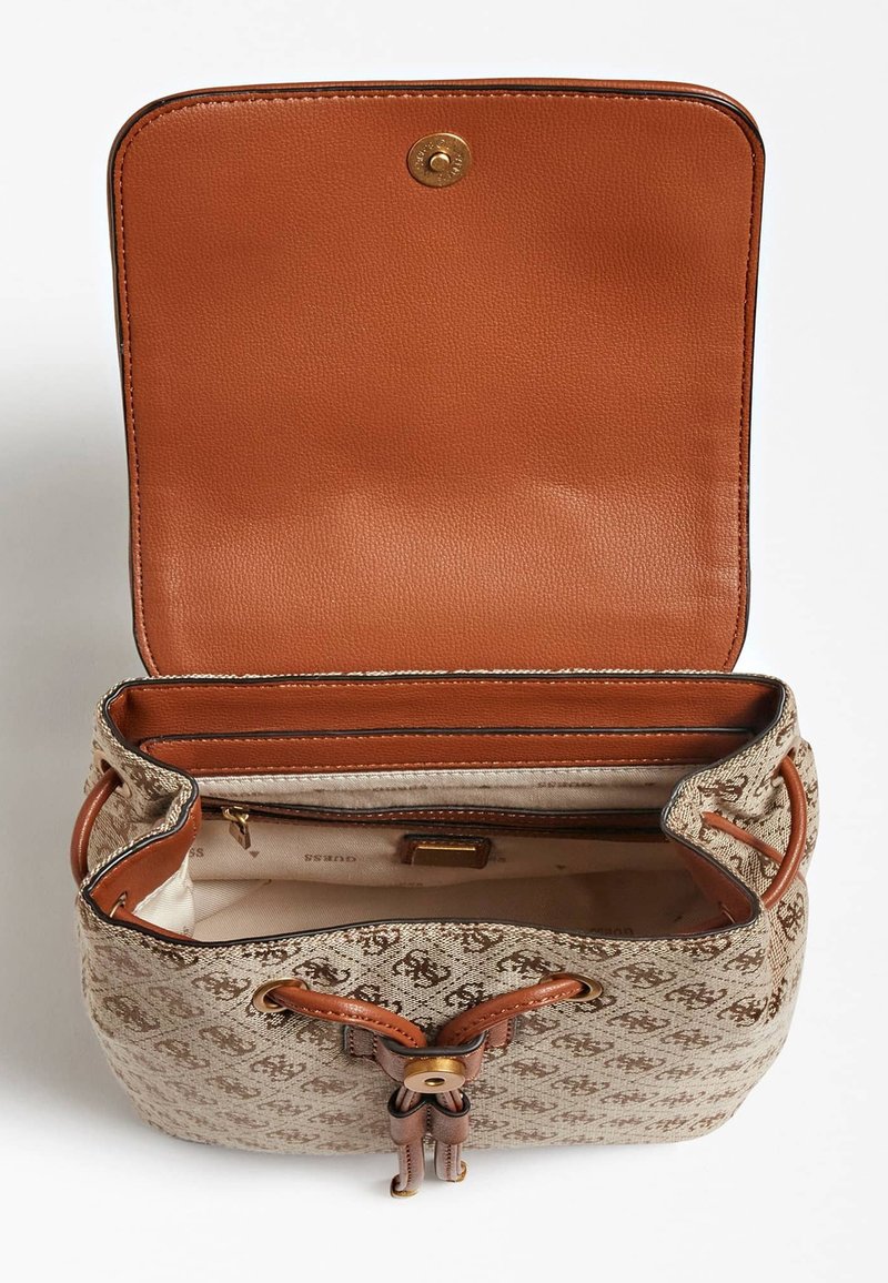 Damen Handtaschen | Guess AVIANA LOGO Tagesrucksack orange - CQ66064 Damen Handtaschen | Guess AVIANA LOGO Tagesrucksack orange - CQ66064