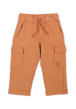 Pantaloni cargo marroni da bambino con vita elasticizzata, coulisse, tasche laterali e tasche con patta su ogni gamba, etichettati "Funtastic" su una tasca.