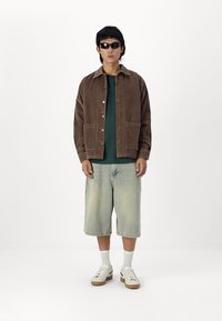 Abercrombie & Fitch PREMIUM CREW JOCKTAG - Pamata T-krekls - green