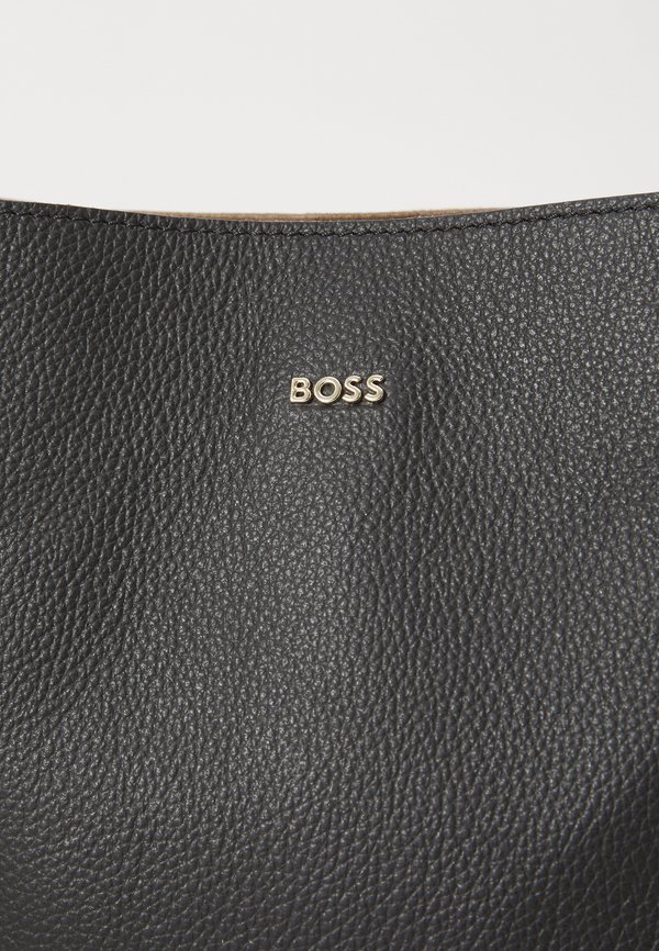 LENAH BUCKET - Handbag2